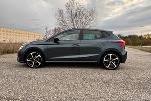 Seat biza FR 110 cv 2022