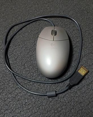 Mouse ottico Logitech cablato, preciso, affidabile