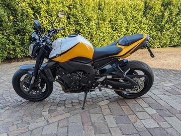 YAMAHA FZ1 my 2010