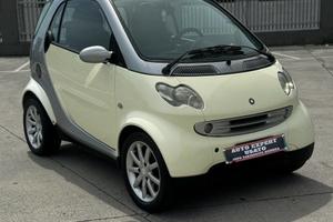 Smart ForTwo 700 coupé passion (45 kW)