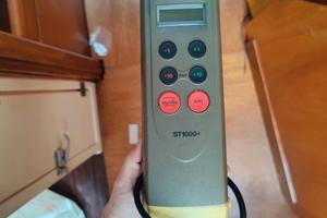 autopilota Raymarine ST1000+