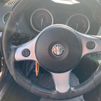 Volante alfa 159 modello TI