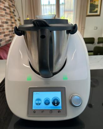 Bimby TM5 Vorwerk completo “Prezzo trattabile “