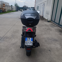 Kymco People s 150