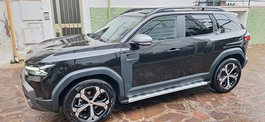 Dacia Duster full hybrid 140 journey