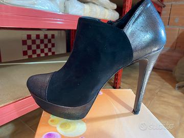 Scarpe con tacco