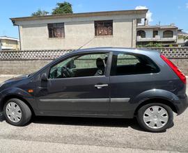 Ford Fiesta 1200 benzina