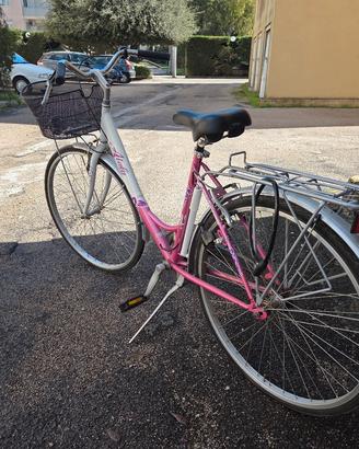 BICICLETTA DA DONNA ATALA