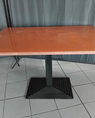 Tavoli per ristorazione, bar e enoteche