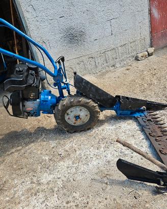 FALCIATRICE E MOTOCOLTIVATORE USATI