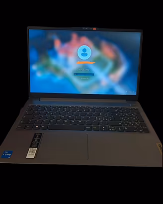 Computer pc Ideapad Lenovo Slim 3i 15IAH8