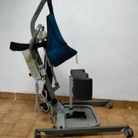 Sollevatore verticalizzatore