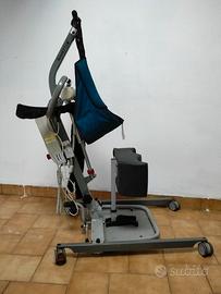 Sollevatore verticalizzatore