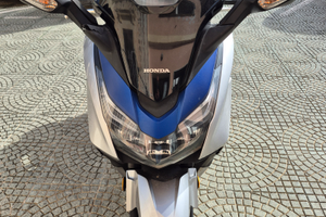 Honda forza 125 2017