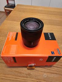 Sony Zeiss Vario Tessar T* E 16-70 F4ZA OSS