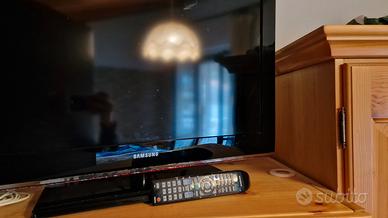 tv samsung 32" con difetto
