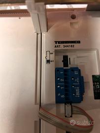 Monitor pivot per impianti bus b/w