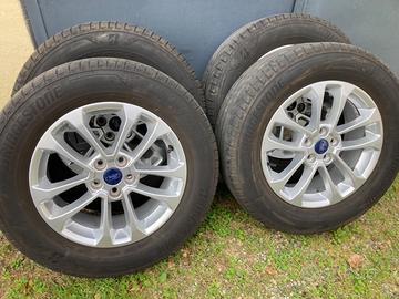 Cerchi e gomme 225 65 17 Ford