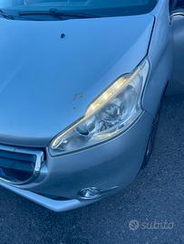 Peugeot 208 1.4 hdi