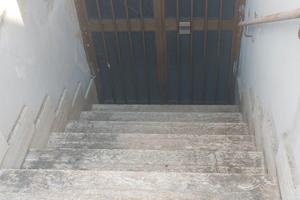 Locale deposito 360 mq Trecase - ampio spazio uso