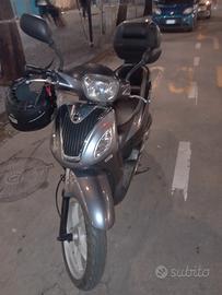 scooter 125 Sym 
