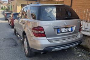 Mercedes ml 320