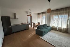 Stanza 9 mq con terrazzo