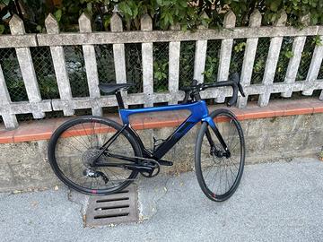 Bici in carbonio da corsa, marca 3tmono corona