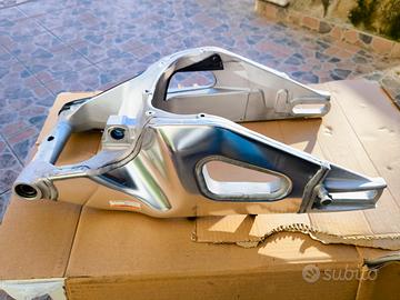 Aprilia RSV4 1100 Factory, RICAMBI.