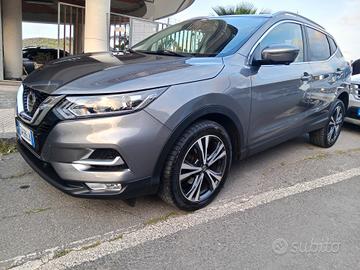 Nissan Qashqai 1.5 dCi 115 CV Tetto-Navi km certif