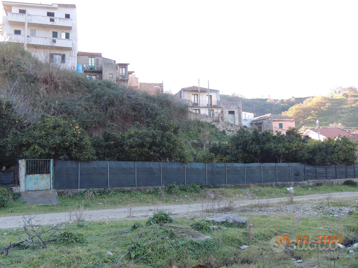 Casa indipendente con terreno - Vista 2