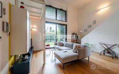 Splendido Loft con Giardino Privato in Complesso S