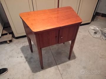 MACCHINA DA CUCIRE  - NECCHI-