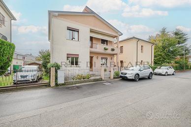 CONEGLIANO porzione di bifamiliare C402