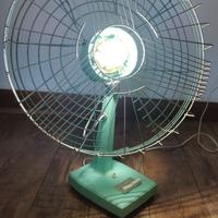 Pezzo unico: lampada su struttura vintage