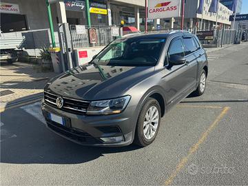 Volkswagen Tiguan 4x4 DSG 150 cv (D)