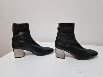 Stivali in similpelle neri tacco 5 cm Zara n. 36 Abbigliamento e Accessori In vendita a Bergamo