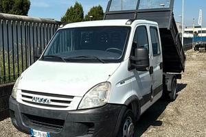 IVECO DAILY DOPPIA CABINA 7 POSTI 35C12 CASSONE RI