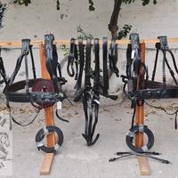 FINIMENTI PARIGLIA IN DOPPIO CUOIO NERO/MARRONE