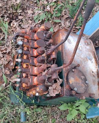 Distributore idraulico retroescavatore BenFra