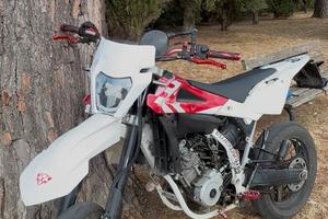 Husqvarna SMR 125 4t prezzo trattabile