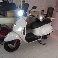 Vespa GTS