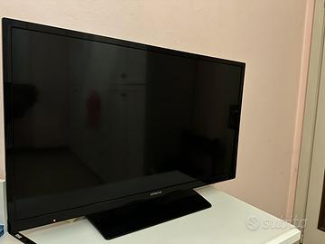 Televisore SMART usato pochissimo