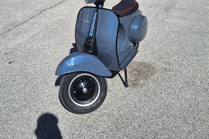 Vespa 50 special
