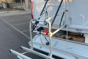 Porta bici FIAMMA ad abbassamento manuale