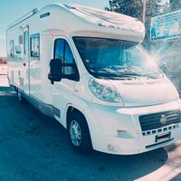 Camper semintegrale laika 3008