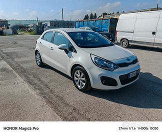 Kia Rio 1.4 CRDi 5p. Cool