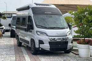 HYMER Hymer Camper Van Ayers Rock auto