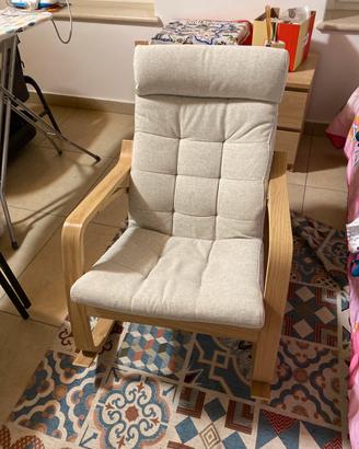 Sedia a dondolo Poang ikea