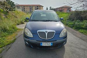 Lancia Y 1.2 16V 